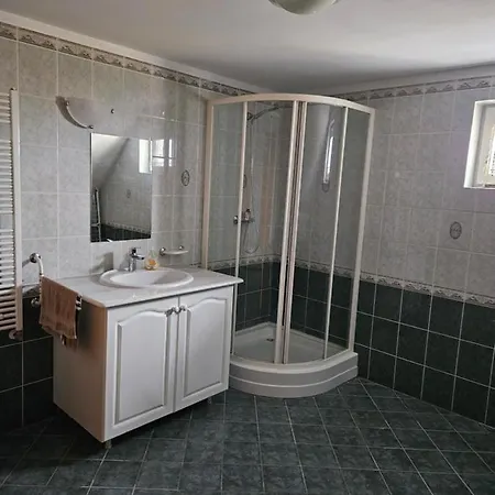 Fenyves Apartment Tiszafüred